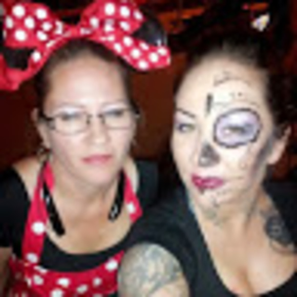 Meet your Posher, Marti - Picture 1 of 1